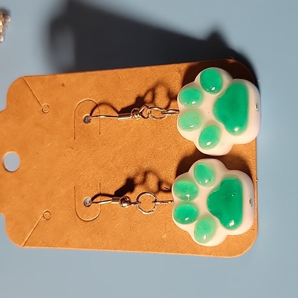 Troiani's Treasures Jewelry - Glossy Glittery Handmade Pawprint Earrings